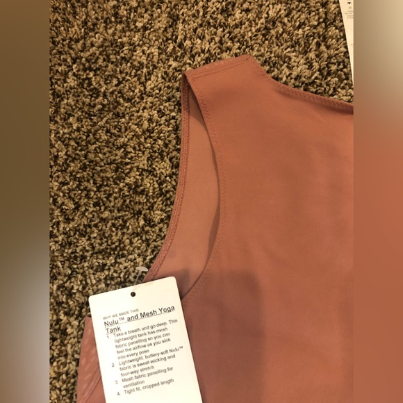 Lululemon Nulu and Mesh Yoga Tank Top
Jewel Emboss Spiced Chai NWT - Picture 10 of 12